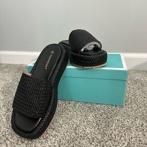 NEW Black Woven Sandles